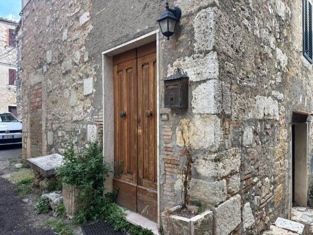 Rustico in vendita a Unione di Comuni Montani Colline del Fiora, Manciano