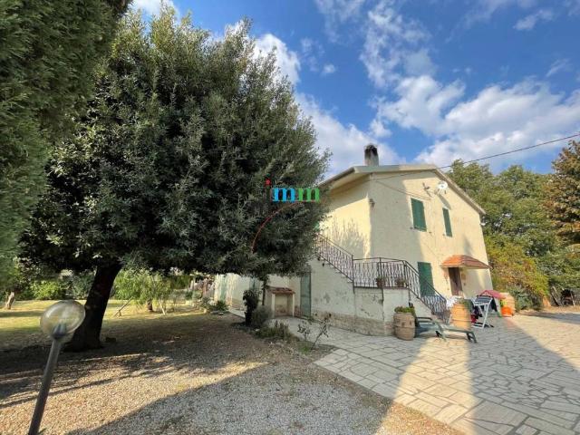 Rustico in vendita a Unione di Comuni Montani Colline del Fiora, Orbetello