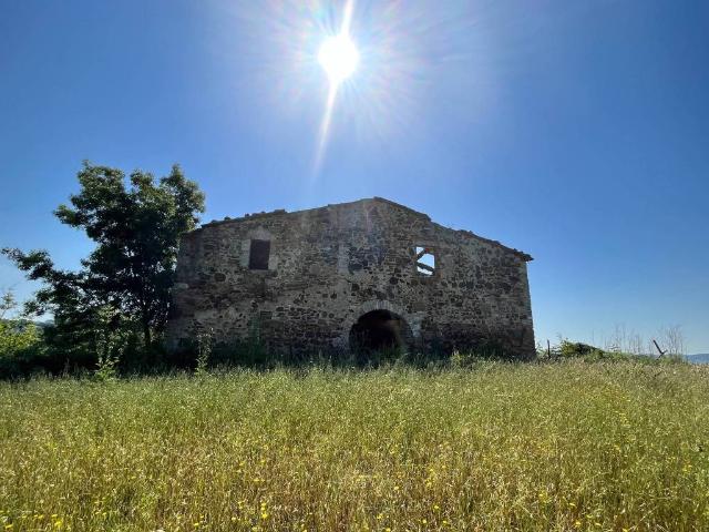 Rustico in vendita a Unione di Comuni Montani Colline del Fiora, Manciano