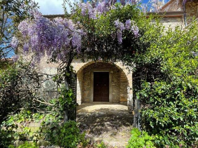 Rustico in vendita a Unione di Comuni Montani Colline del Fiora, Manciano