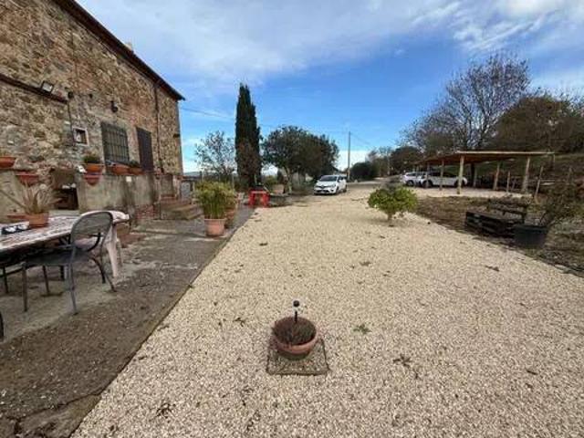 Rustico in vendita a La Sgrilla, Manciano