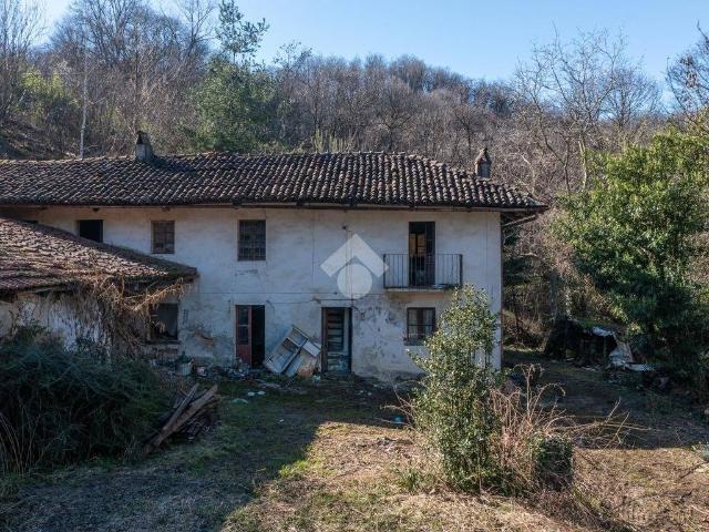 Rustico in vendita a Manta, Cuneo