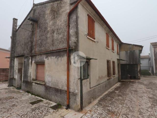 Rustico in vendita a San Giorgio Di Mantova, Lombardia