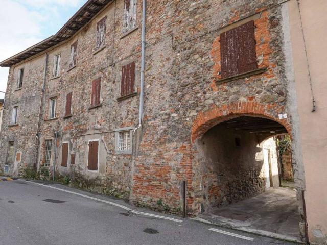 Rustico in vendita a Prezzate, Mapello