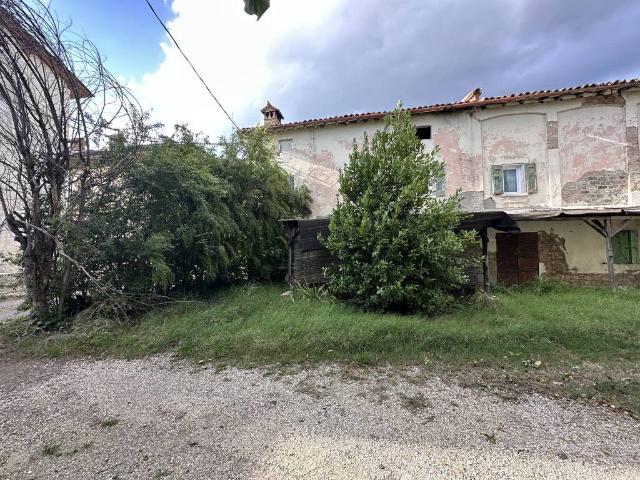 Rustico in vendita a Unione dei comuni del Distretto Ceramico, Maranello