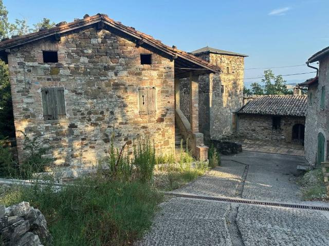 Rustico in vendita a Unione di comuni Terre di Castelli, Marano Sul Panaro