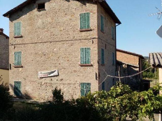 Rustico in vendita a Unione di comuni Terre di Castelli, Marano Sul Panaro