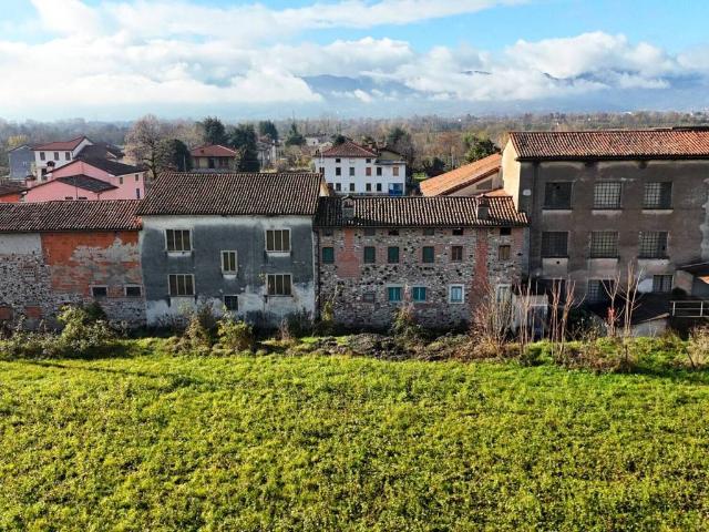 Rustico in vendita a Marano Vicentino, Veneto