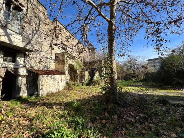 Rustico in vendita a Faibano di Marigliano, Marigliano