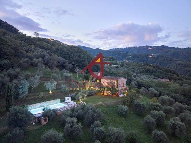 Rustico in vendita a Alteto, Marliana