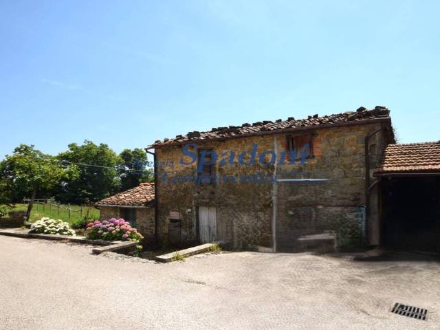 Rustico in vendita a Marliana, Toscana