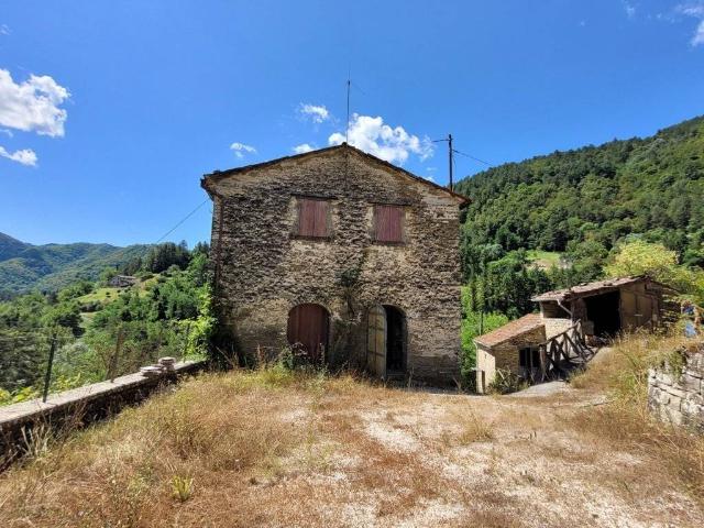 Rustico in vendita a Marradi, Firenze