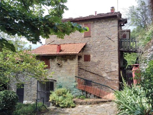 Rustico in vendita a Marradi, Toscana