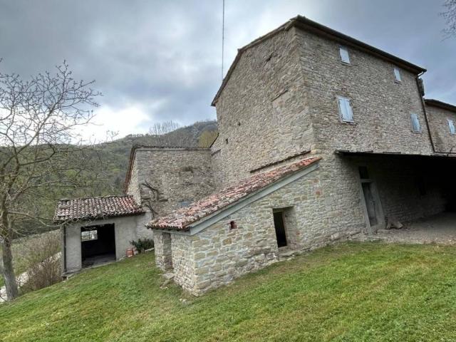 Rustico in vendita a Marradi, Toscana