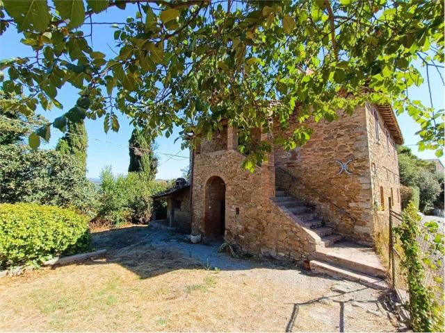 Rustico in vendita a Monte Vibiano Nuovo, Marsciano