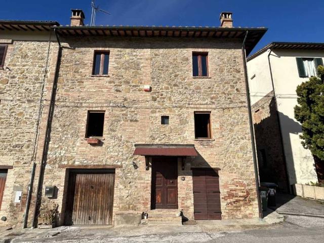 Rustico in vendita a Marsciano, Umbria