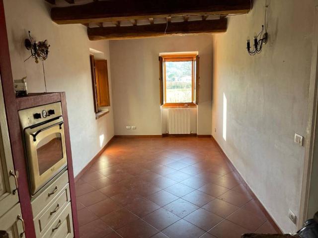 Rustico in vendita a Marsciano, Umbria
