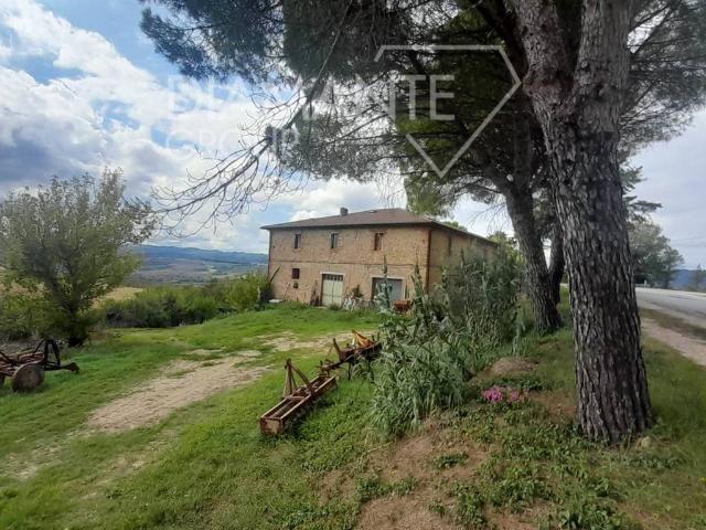 Rustico in vendita a Marsciano, Umbria