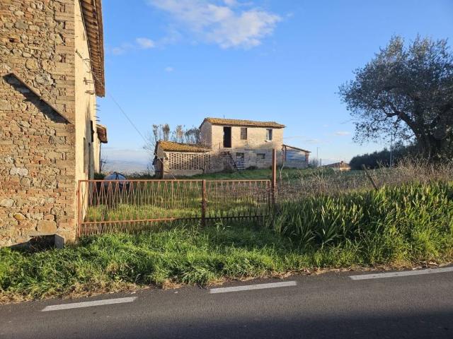 Rustico in vendita a Marsciano, Umbria