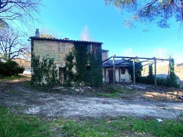 Rustico in vendita a Marsciano, Umbria