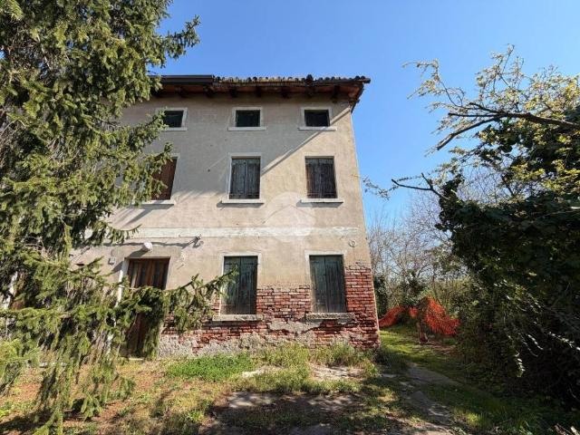 Rustico in vendita a Martellago, Veneto