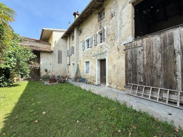 Rustico in vendita a Martignacco, Friuli-Venezia Giulia