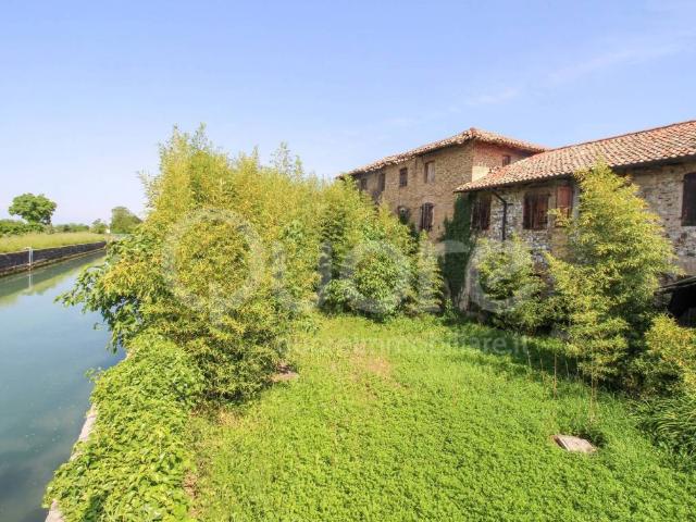 Rustico in vendita a Martignacco, Friuli-Venezia Giulia