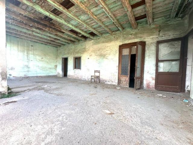 Rustico in vendita a Martinengo, Lombardia