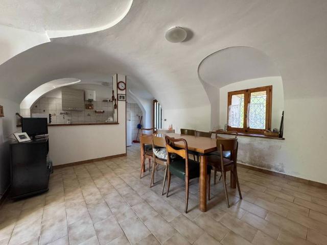 Rustico in vendita a Piemonte, Cuneo