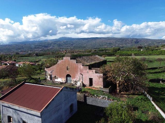Rustico in vendita a Fondachello, Mascali