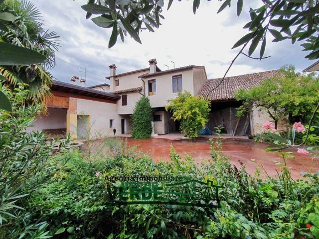 Rustico in vendita a Fonte, Maser