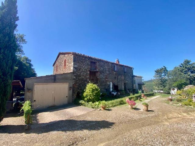 Rustico in vendita a Massa Marittima, Toscana