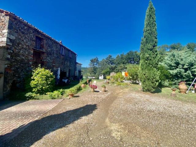 Rustico in vendita a Massa Marittima, Toscana