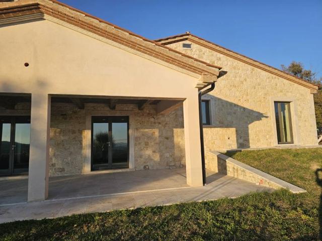 Rustico in vendita a Massa Marittima, Toscana