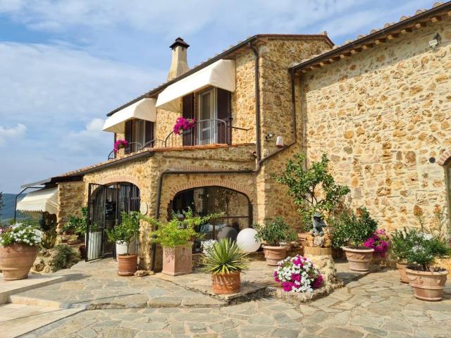 Rustico in vendita a Massa Marittima, Toscana