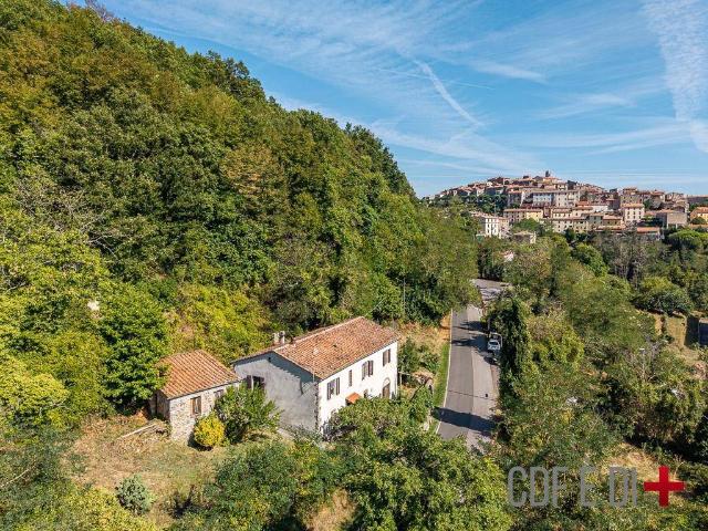 Rustico in vendita a Massa Marittima, Toscana
