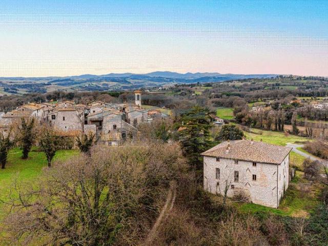 Rustico in vendita a Colpetrazzo
