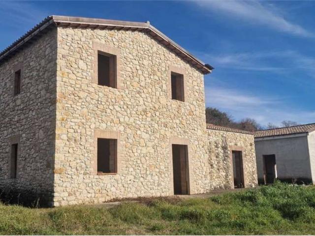 Rustico in vendita a Colpetrazzo, Umbria