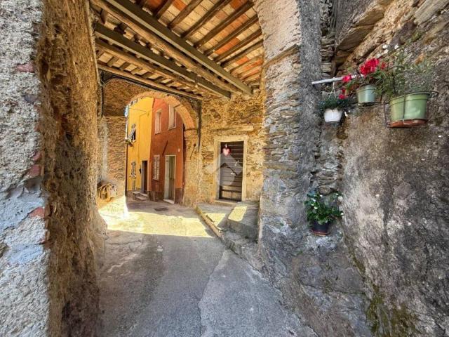 Rustico in vendita a Ca' di Cecco, Marina Di Massa