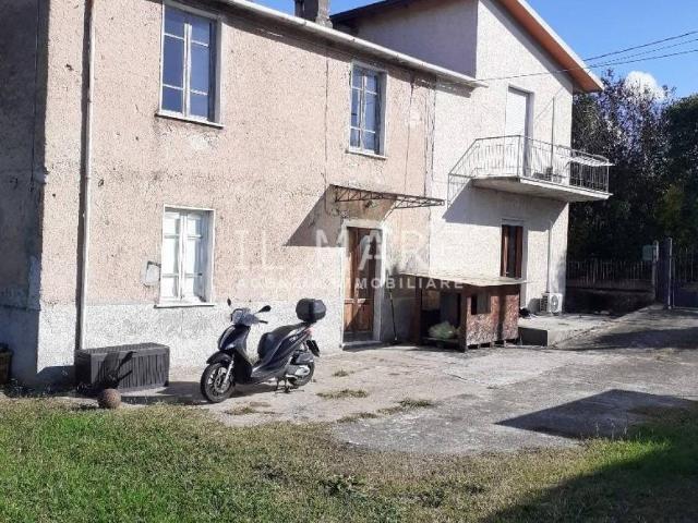 Rustico in vendita a Cinque Vie, Marina Di Massa