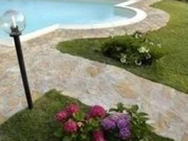 Rustico in vendita a Massarosa, Toscana