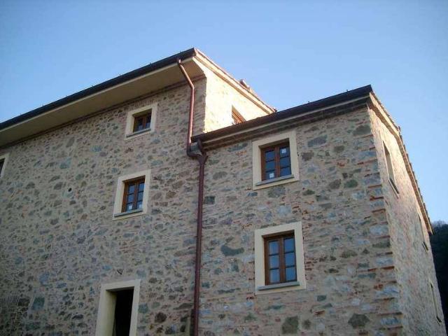 Rustico in vendita a Massarosa, Toscana