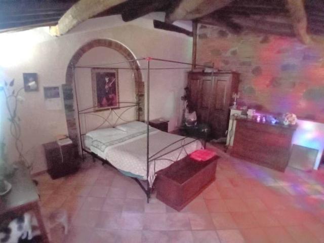 Rustico in vendita a Massarosa, Toscana