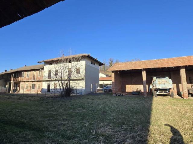 Rustico in vendita a Piemonte, Biella