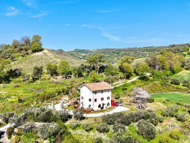 Rustico in vendita a Marche, Ascoli Piceno