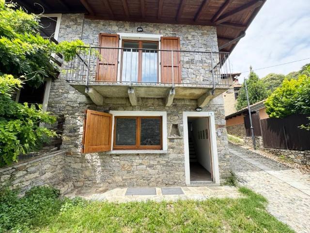 Rustico in vendita a Monte, Massino Visconti