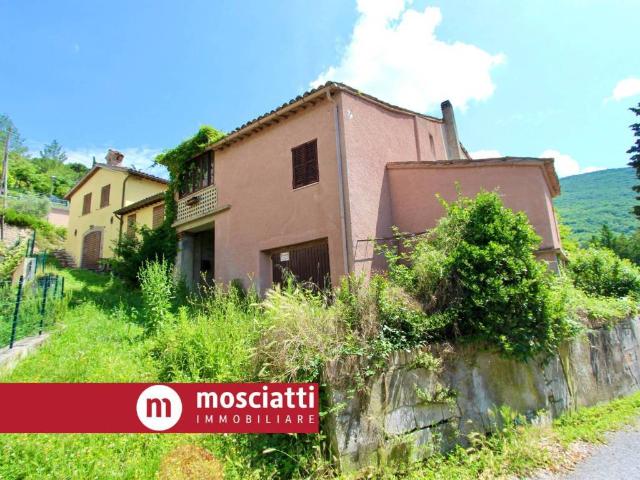 Rustico in vendita a Marche, Macerata