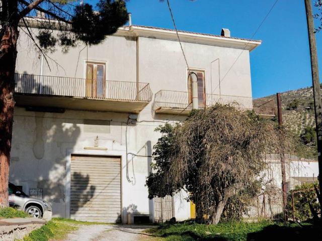 Rustico in vendita a Mattinata, Foggia