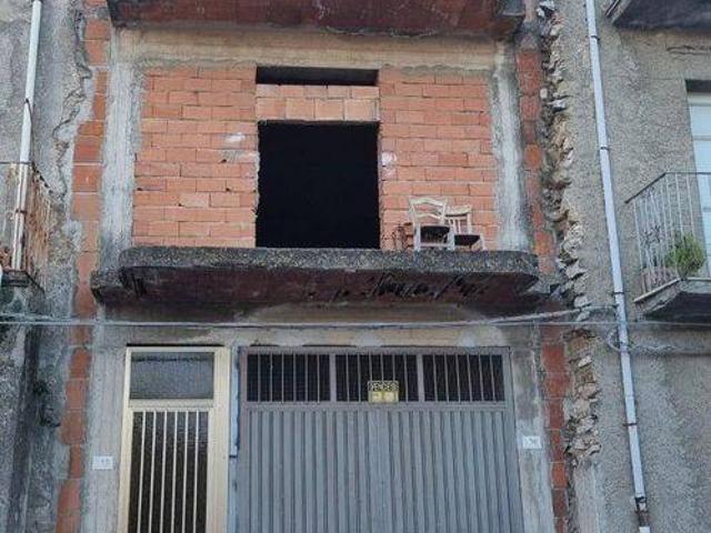 Rustico in vendita a Mazzarrà Sant'Andrea, Messina
