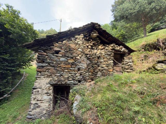 Rustico in vendita a Mazzo Di Valtellina, Lombardia